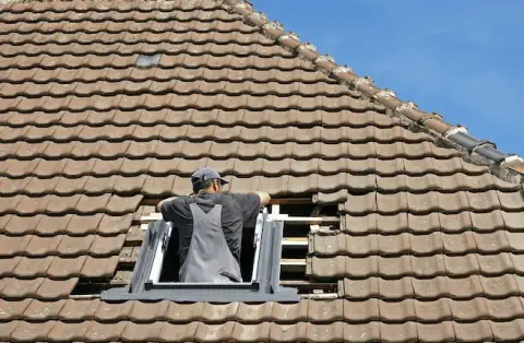 Pose de velux - Brières-les-Scellés